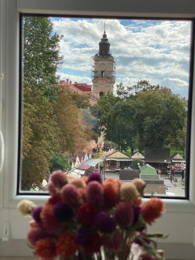 Ratusha Craft Rooms Kamianets-Podilskyi Exterior photo